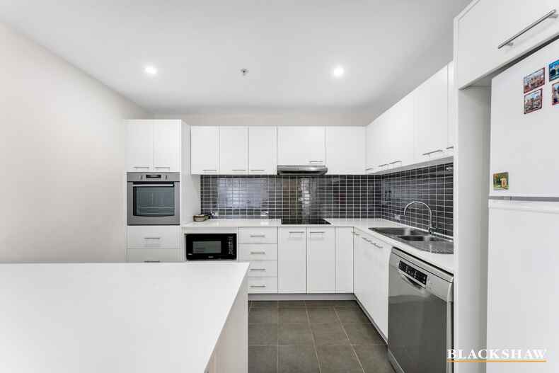 154/98 Corinna Street Phillip