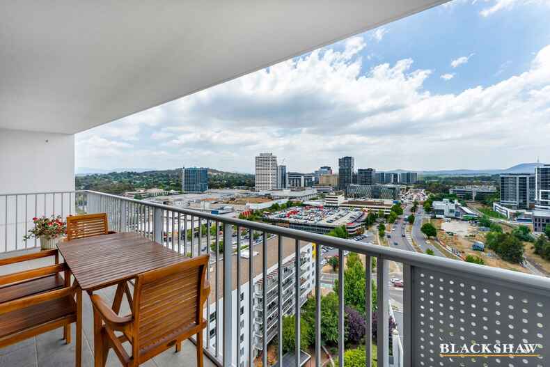 154/98 Corinna Street Phillip