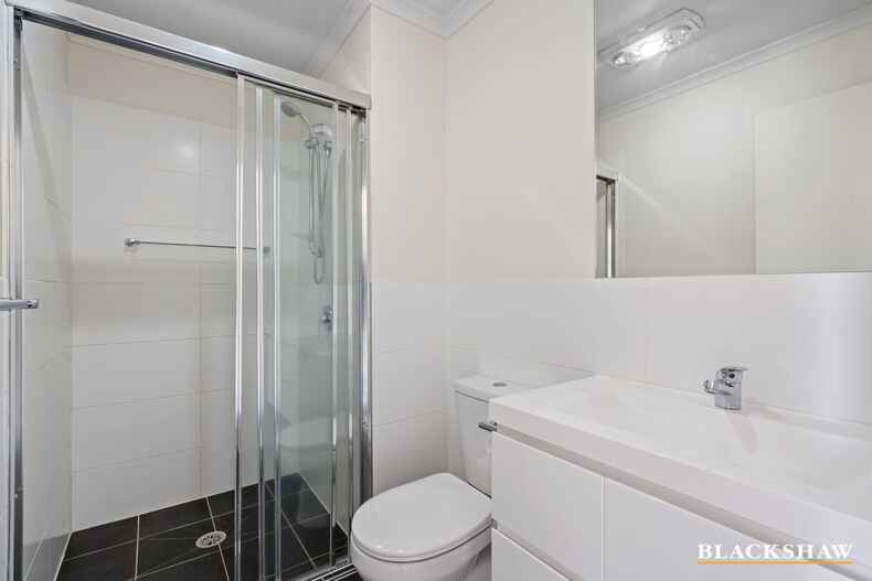 32/1 Arthur Blakeley Way Coombs