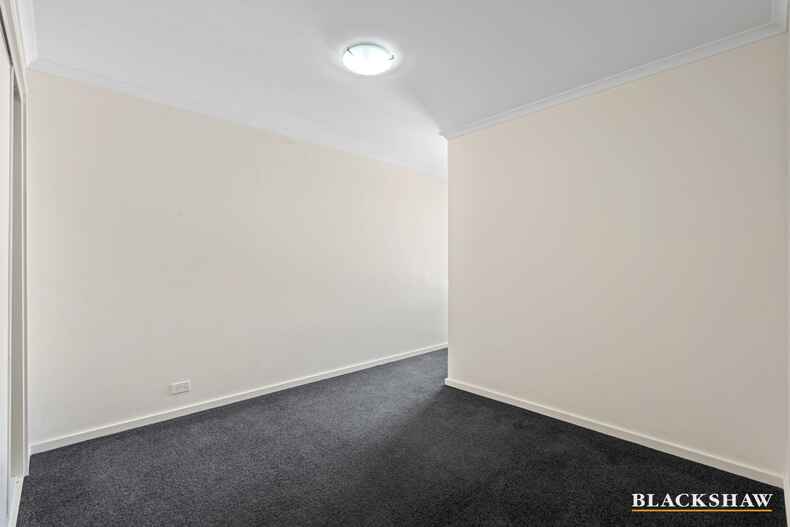 32/1 Arthur Blakeley Way Coombs