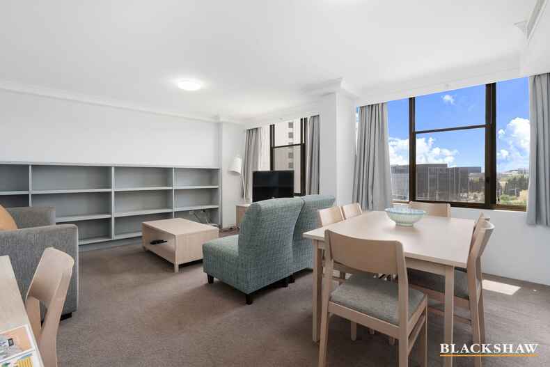 1104/2 Marcus Clarke Street City