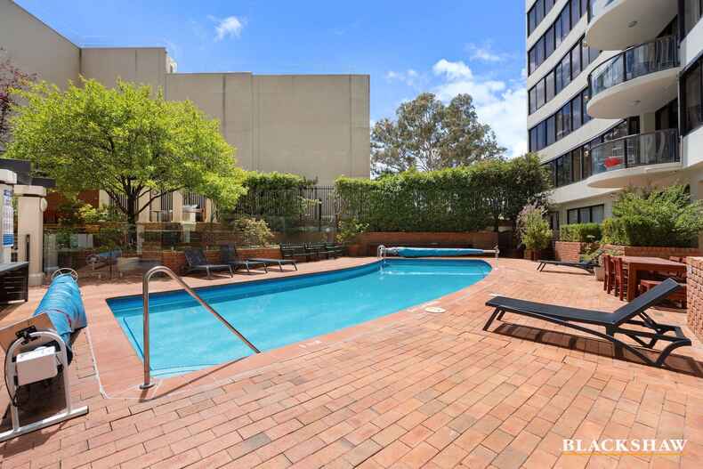 1104/2 Marcus Clarke Street City