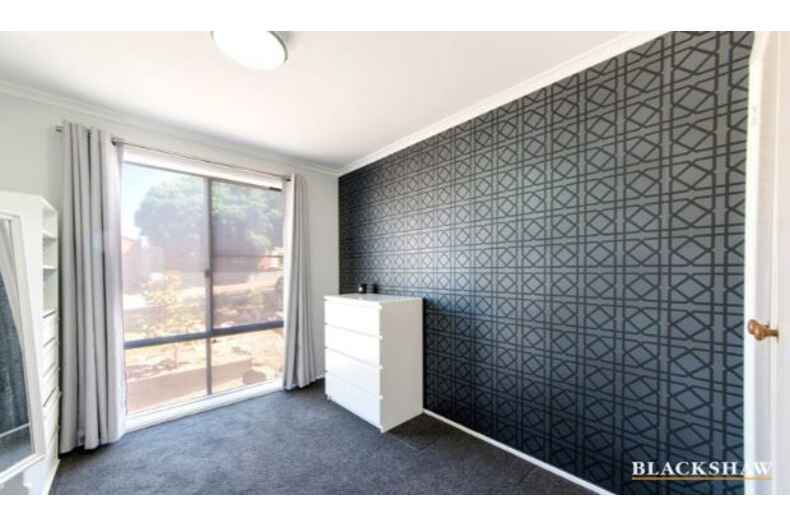 3 Revell Close Gordon