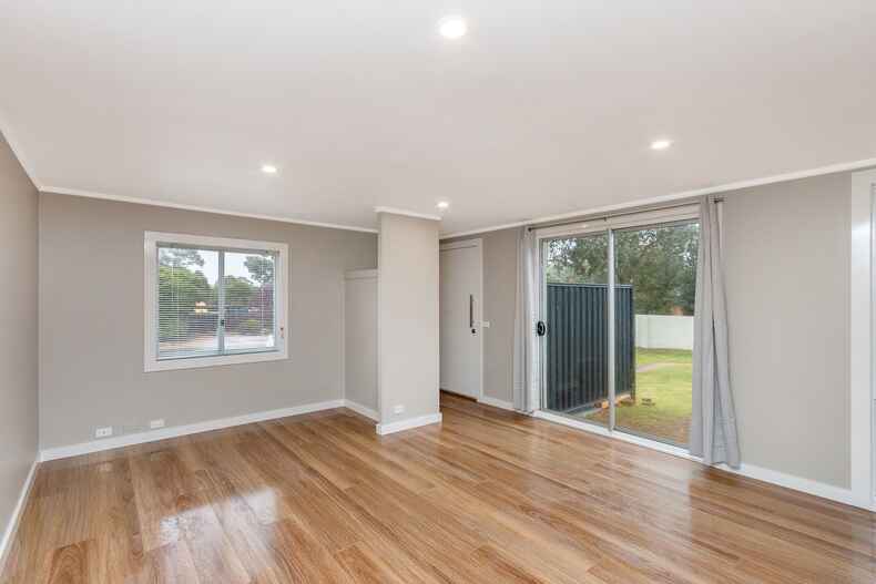 8 Jenner Court Wanniassa