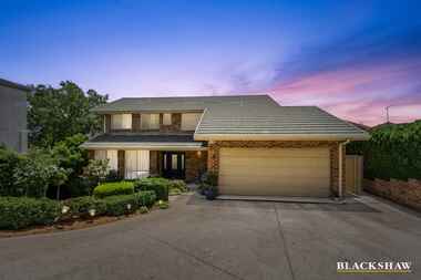 14 Tatchell Street Calwell