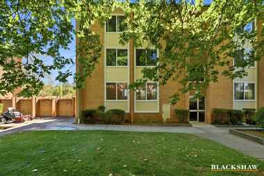 13/3 Waddell Place Curtin