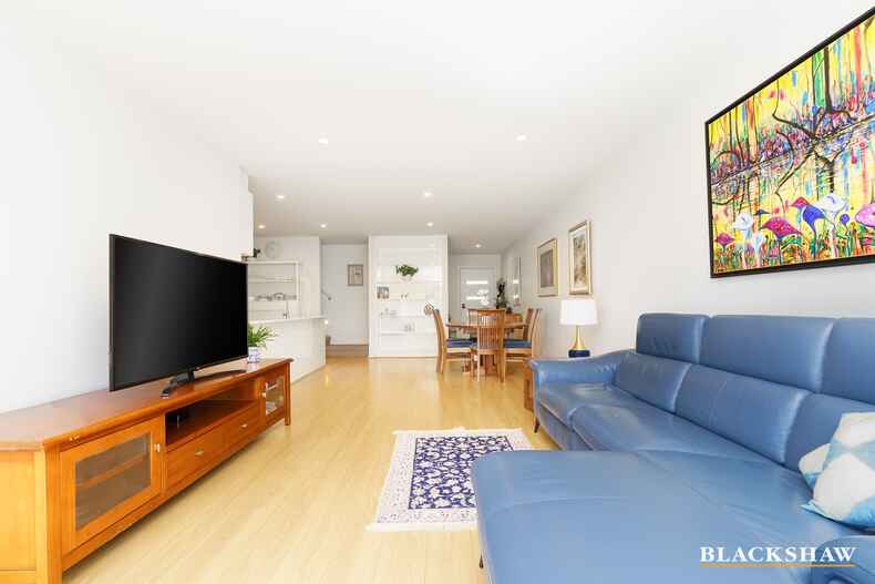 30/90 John Gorton Drive Coombs 30/90 John Gorton Drive Coombs