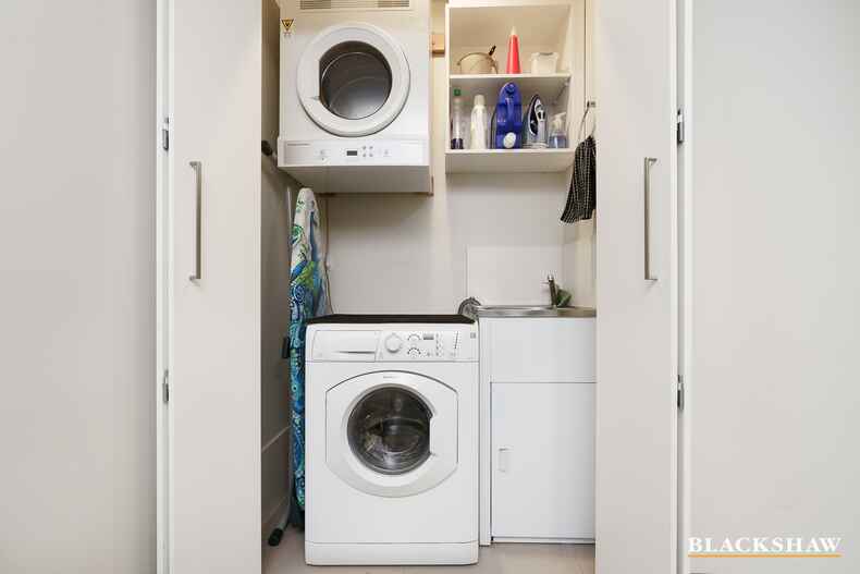 30/90 John Gorton Drive Coombs 30/90 John Gorton Drive Coombs