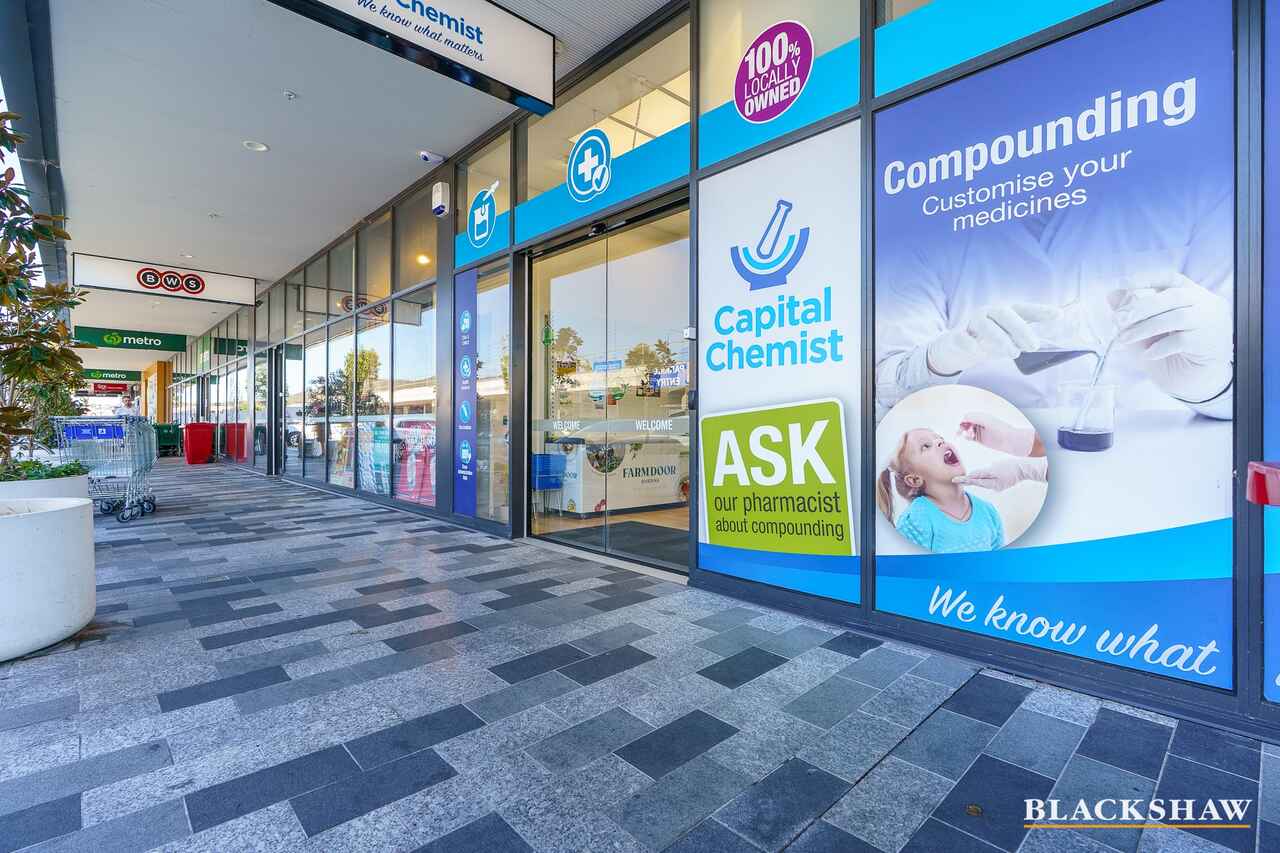 30/90 John Gorton Drive Coombs