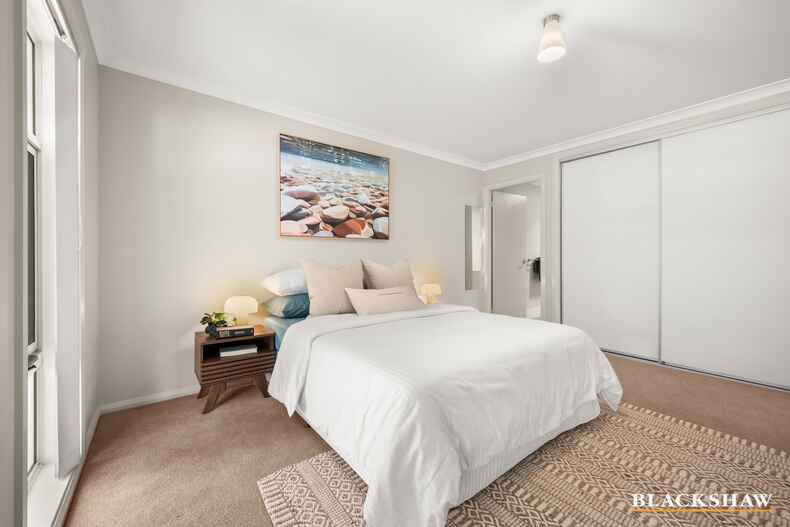 26 Rylstone Crescent Crace 26 Rylstone Crescent Crace