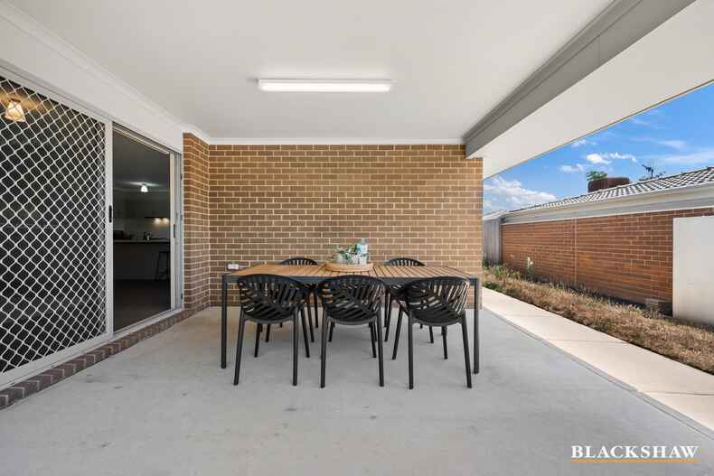 26 Rylstone Crescent Crace 26 Rylstone Crescent Crace
