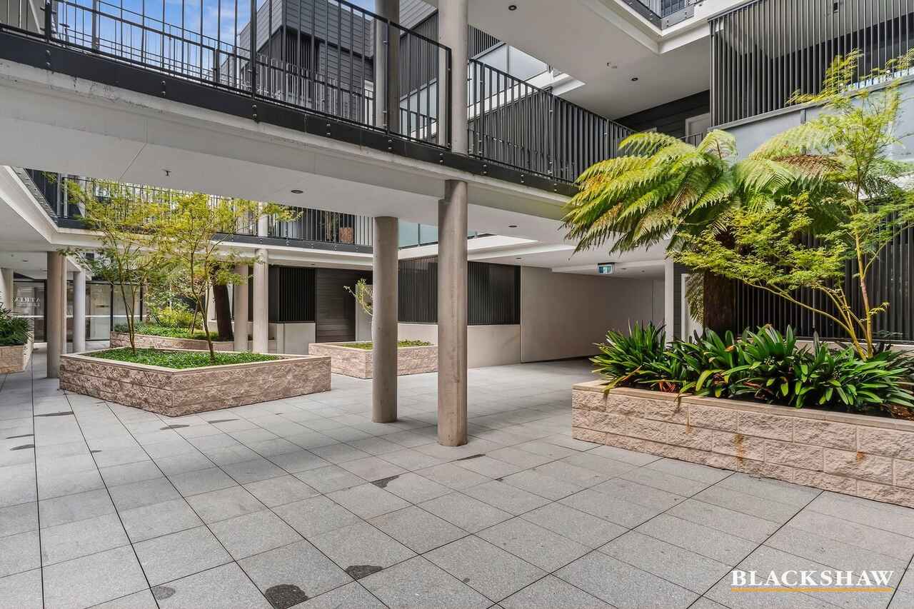 219/34 Eyre Street Kingston