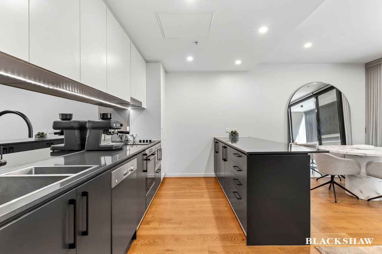 219/34 Eyre Street Kingston