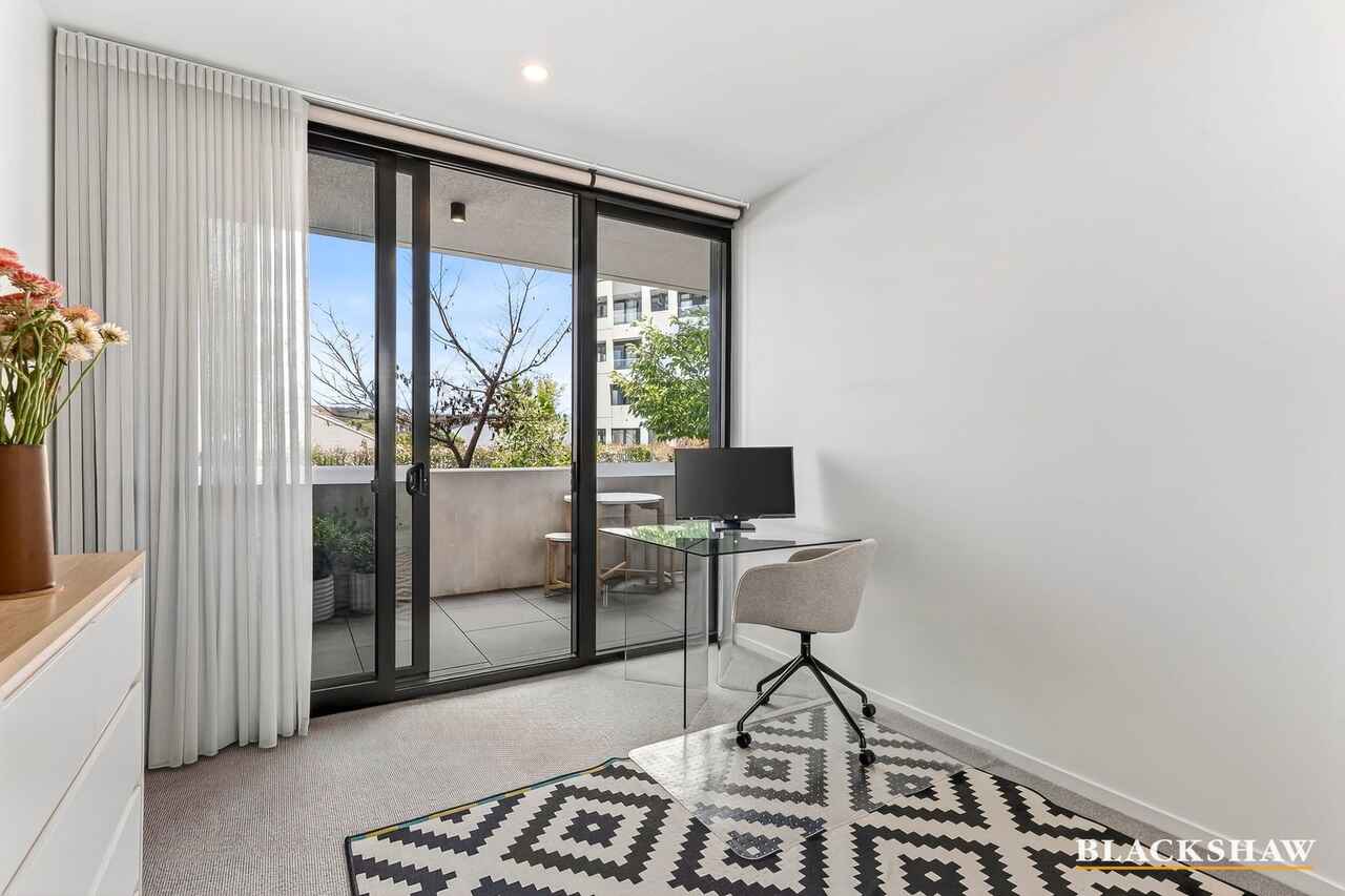 219/34 Eyre Street Kingston