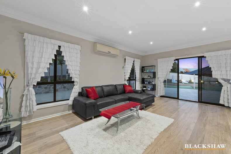 16 Tanderra Crescent Ngunnawal