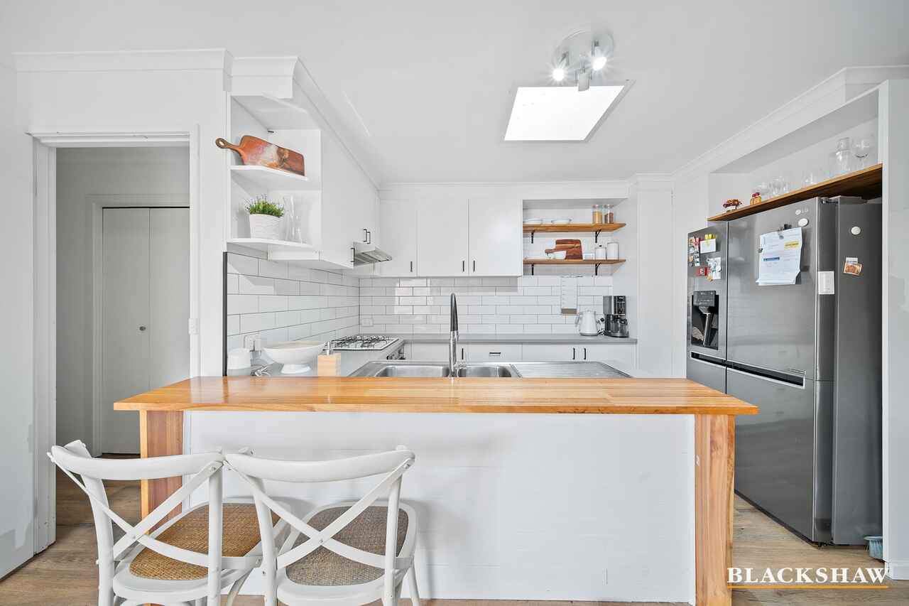 2/3 Winchester Place Queanbeyan