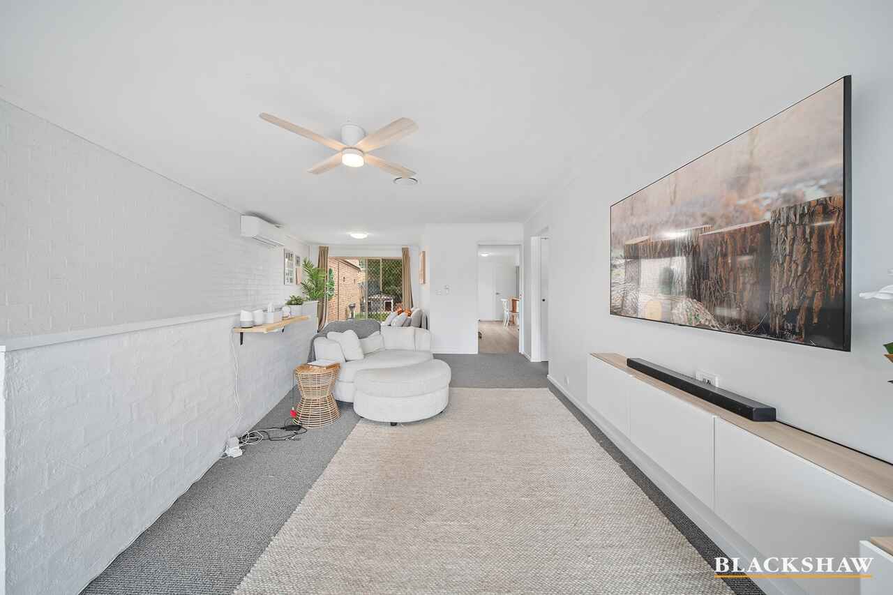 2/3 Winchester Place Queanbeyan