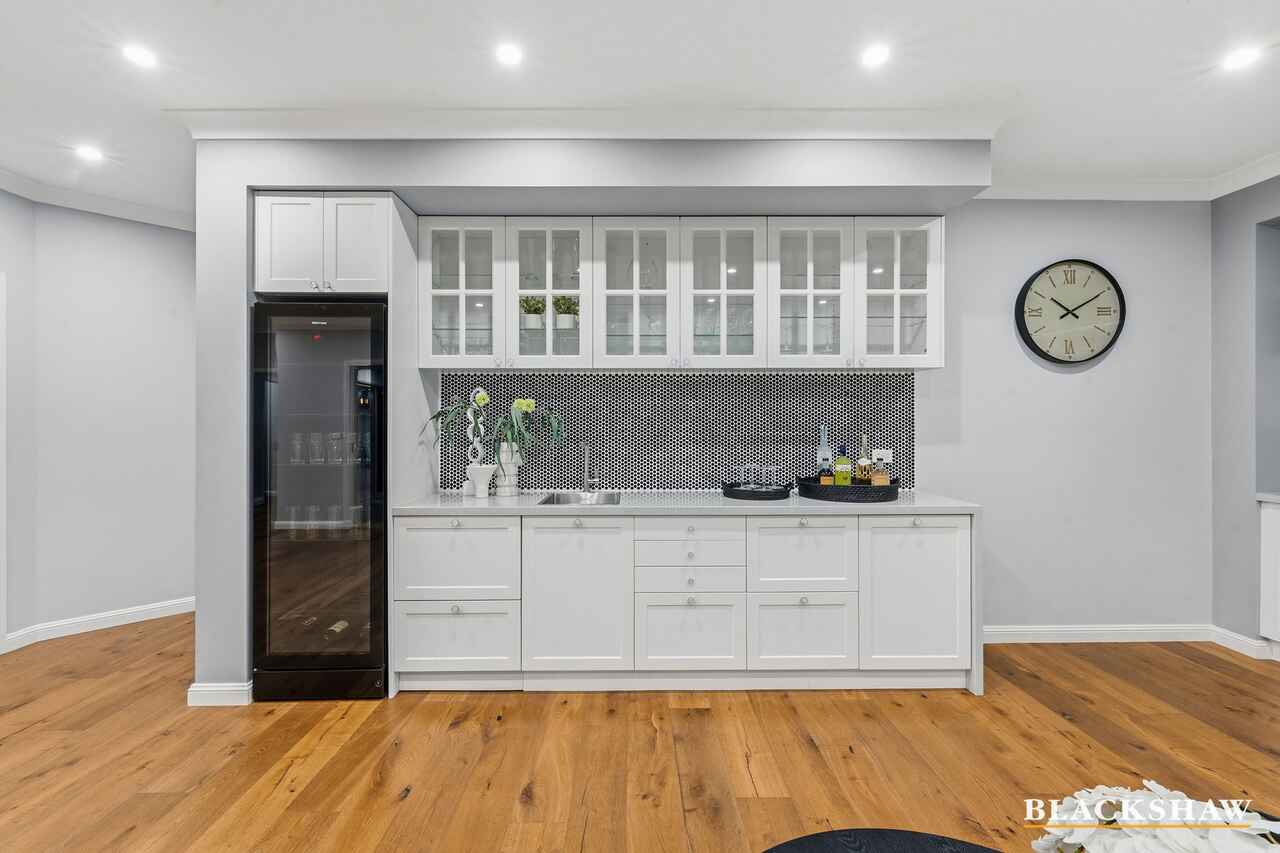 6 Mariners Court Jerrabomberra