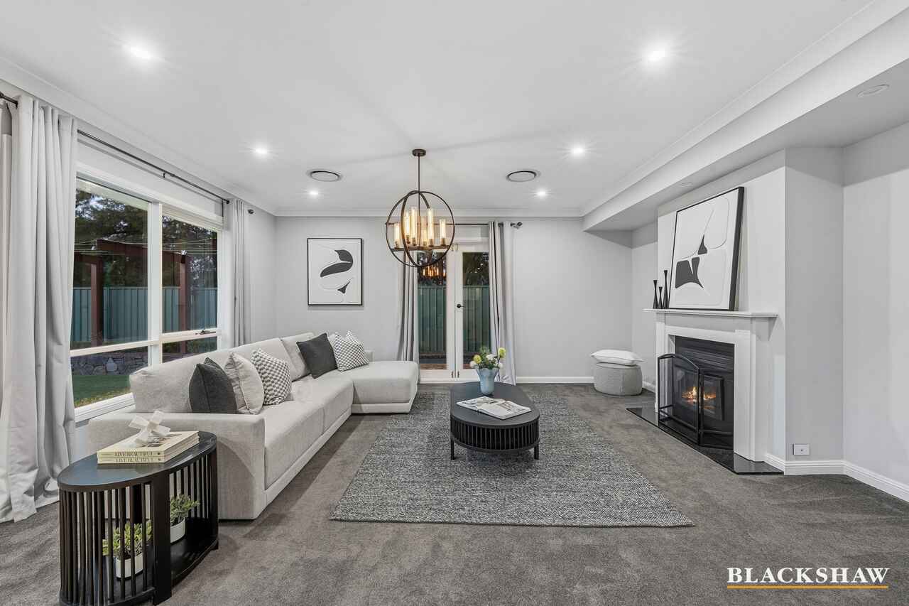 6 Mariners Court Jerrabomberra