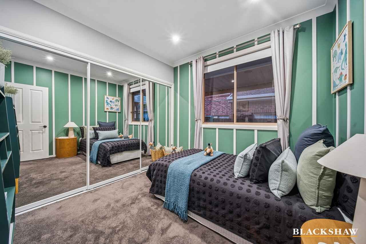 6 Mariners Court Jerrabomberra