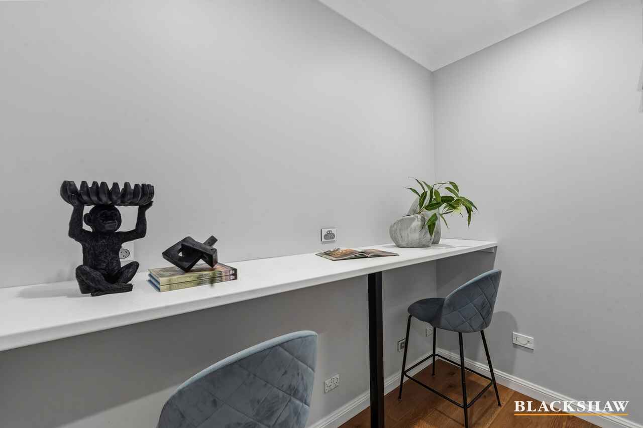 6 Mariners Court Jerrabomberra