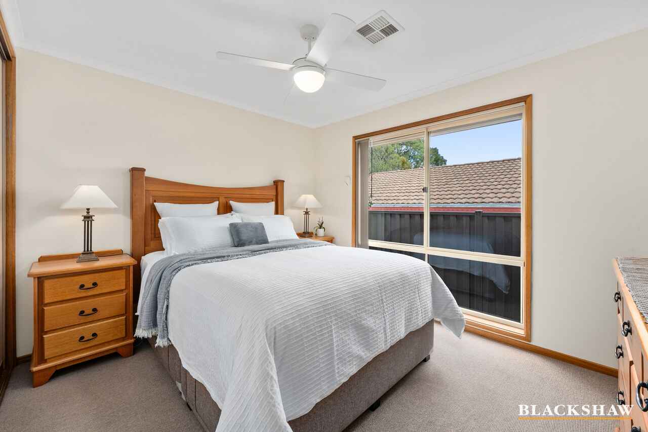 1/18 Winter Place Jerrabomberra