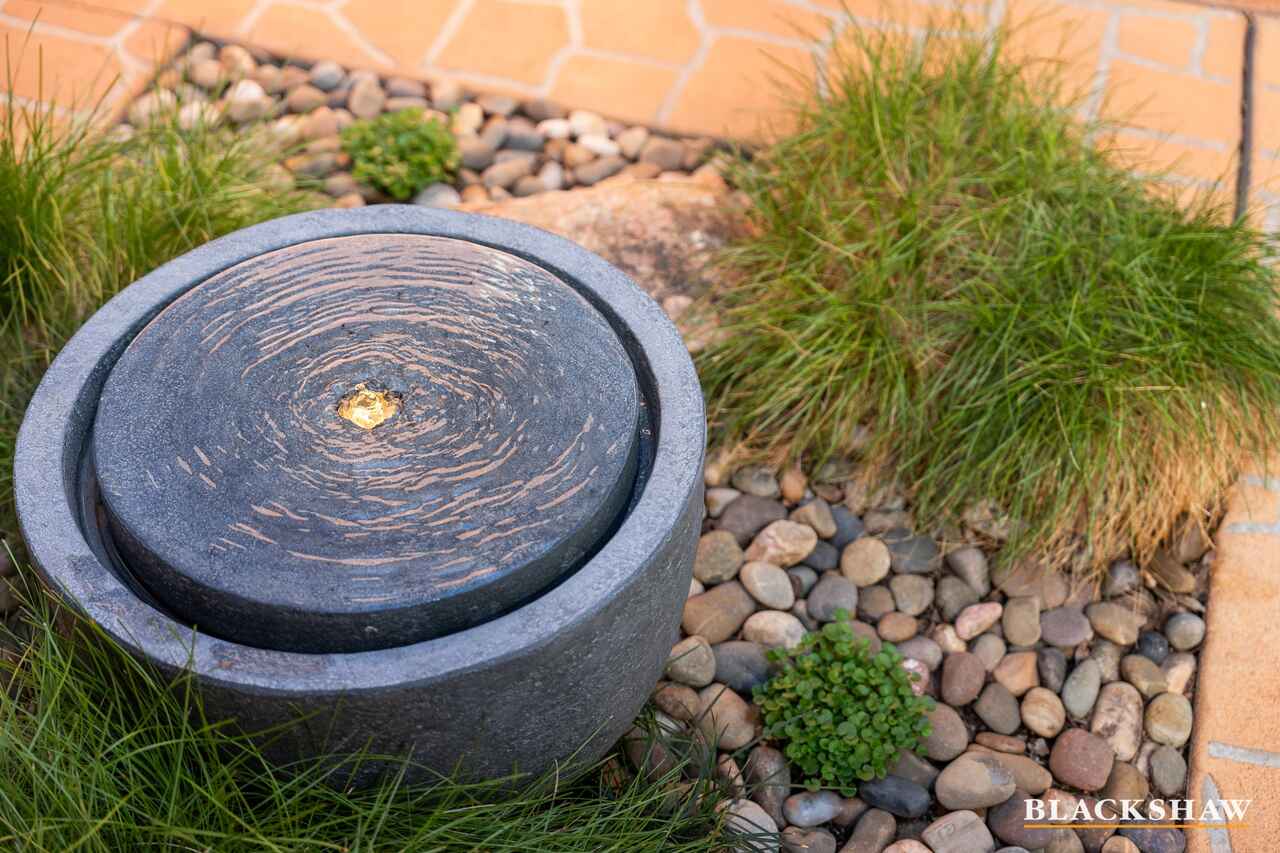 1/18 Winter Place Jerrabomberra