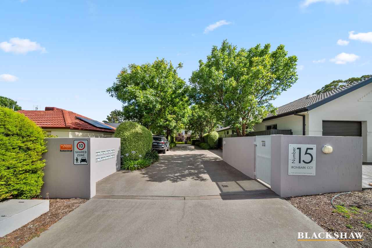 4/15 Ironbark Circuit Jerrabomberra