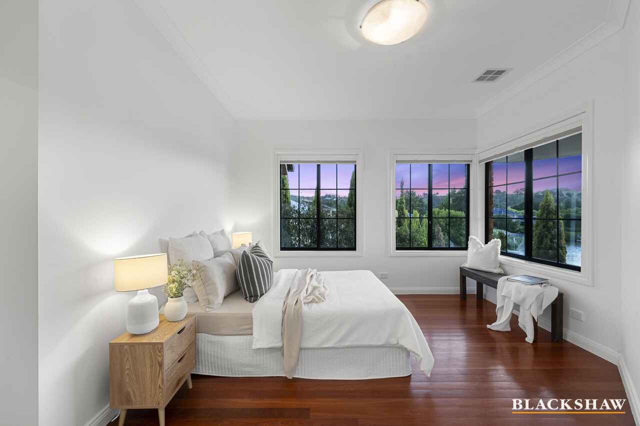 23 Lakeview Gardens Jerrabomberra