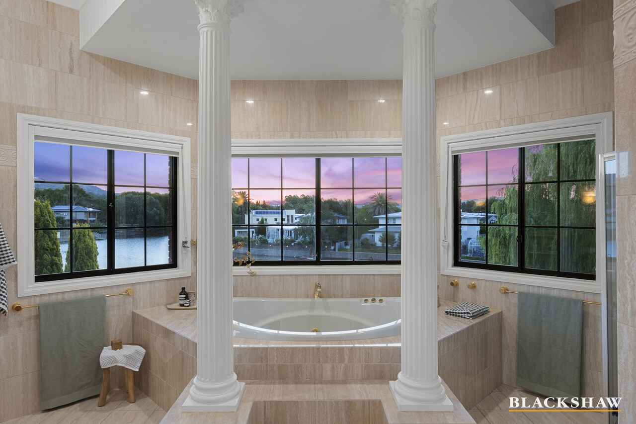 23 Lakeview Gardens Jerrabomberra