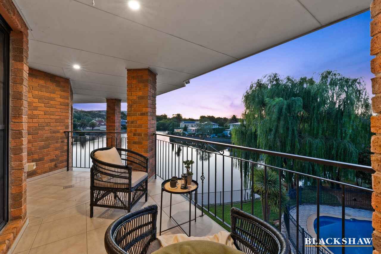 23 Lakeview Gardens Jerrabomberra