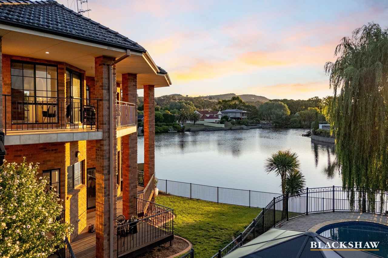 23 Lakeview Gardens Jerrabomberra