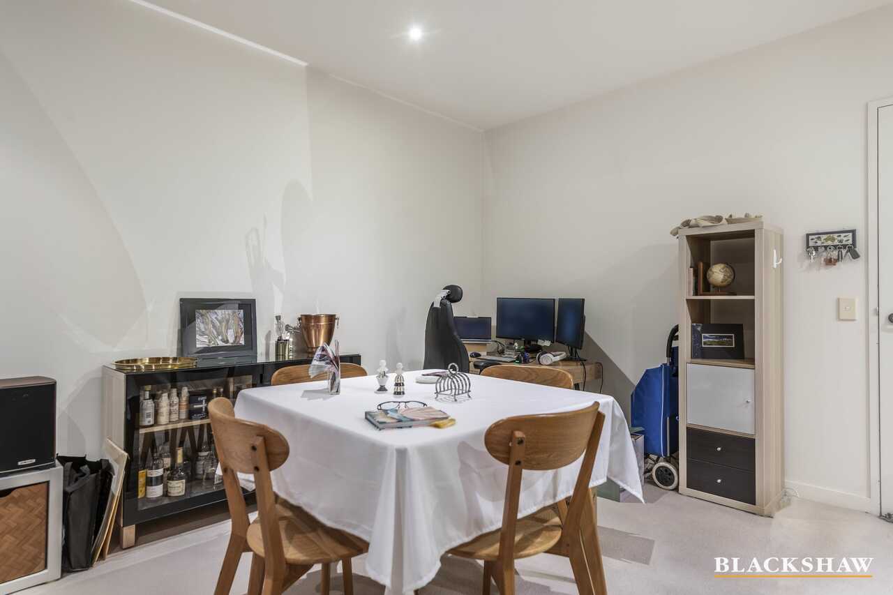 84/98 Corinna Street Phillip