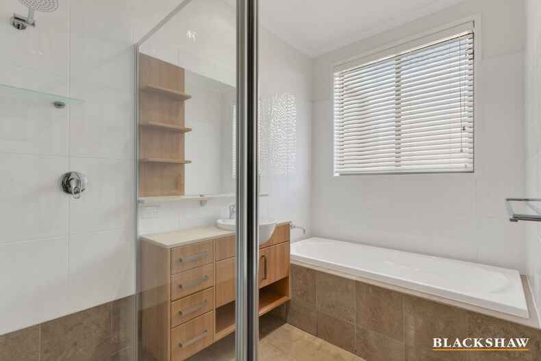 3/5 Foxton Crescent Fadden