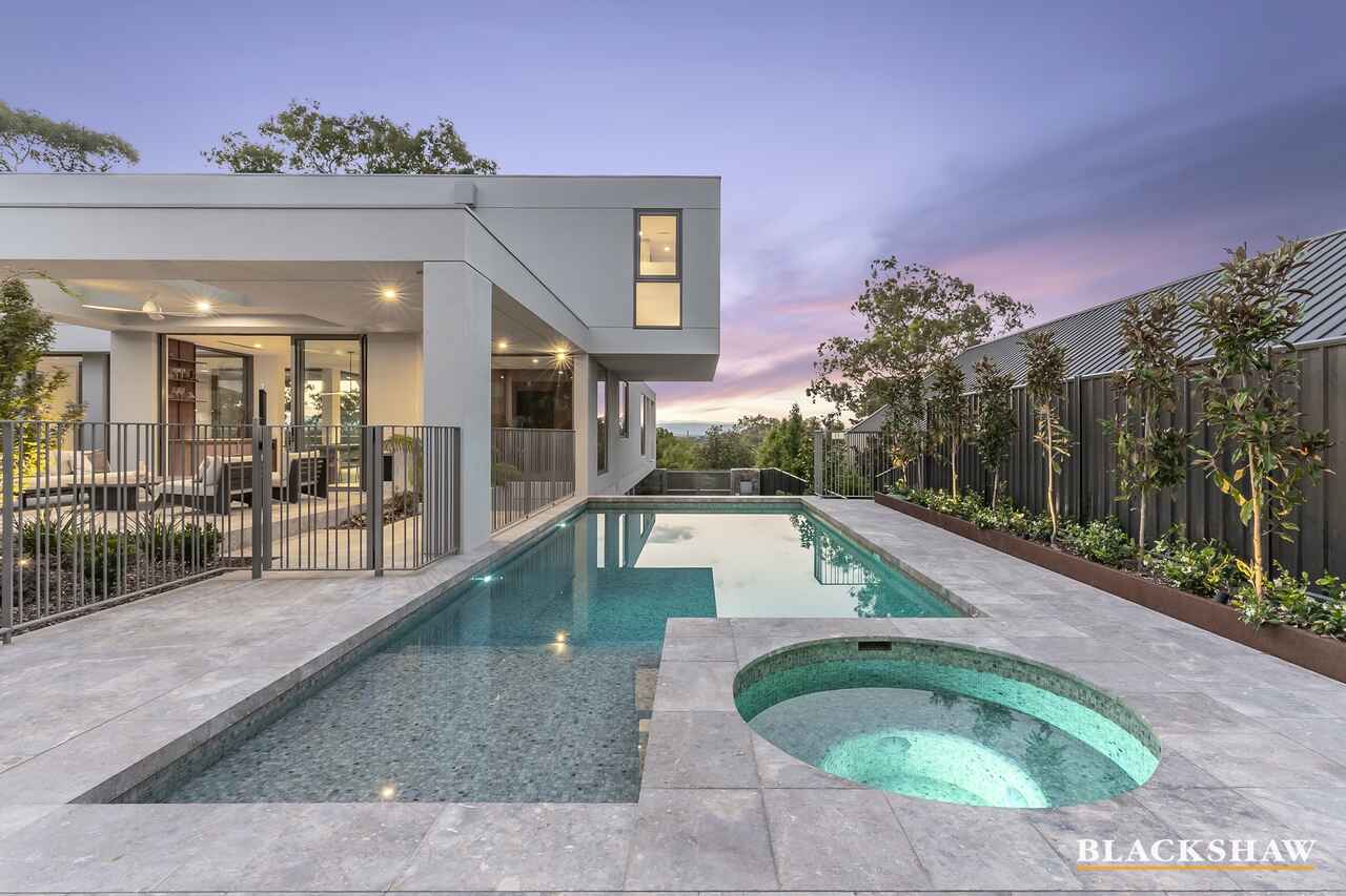 5 Northcote Crescent Deakin