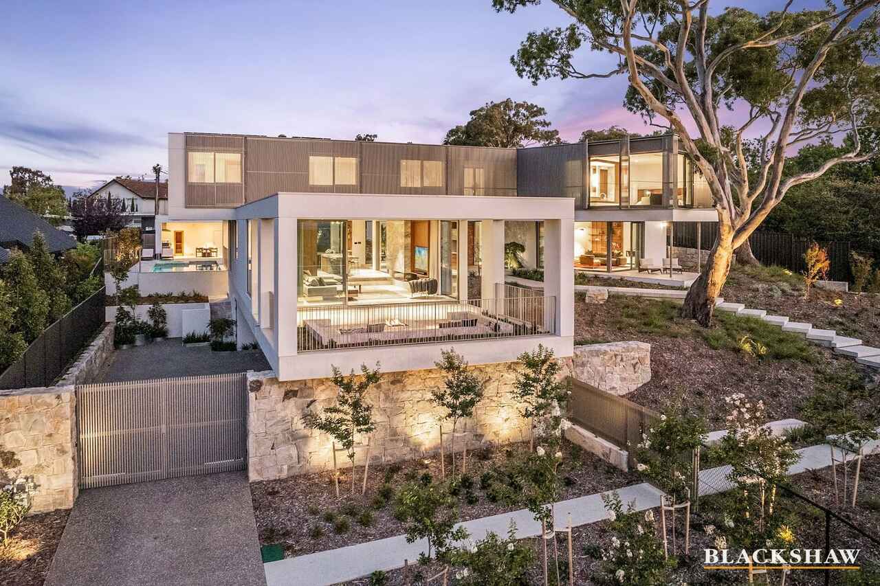 5 Northcote Crescent Deakin