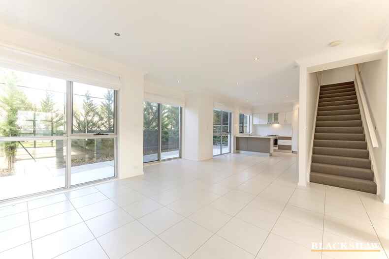 7/6 Webber Crescent Calwell