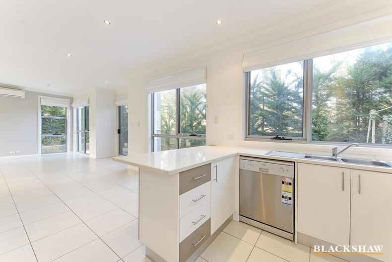 7/6 Webber Crescent Calwell