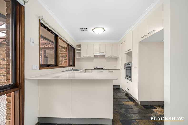 10 Lochee Place Stirling