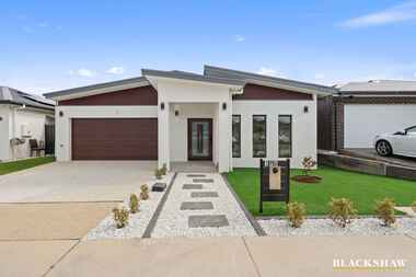 196 Robin Boyd Crescent Taylor