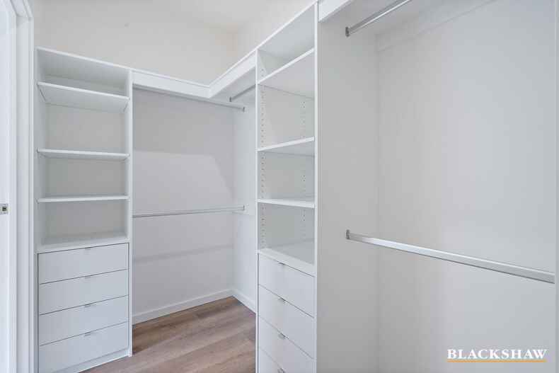 196 Robin Boyd Crescent Taylor