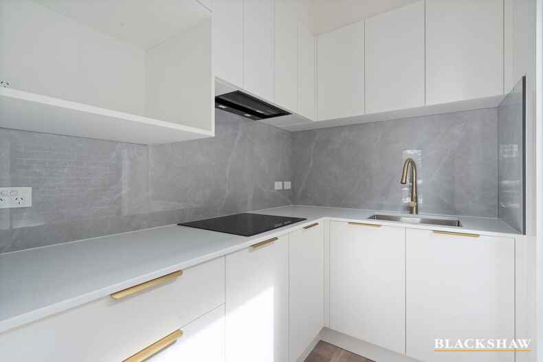 196 Robin Boyd Crescent Taylor