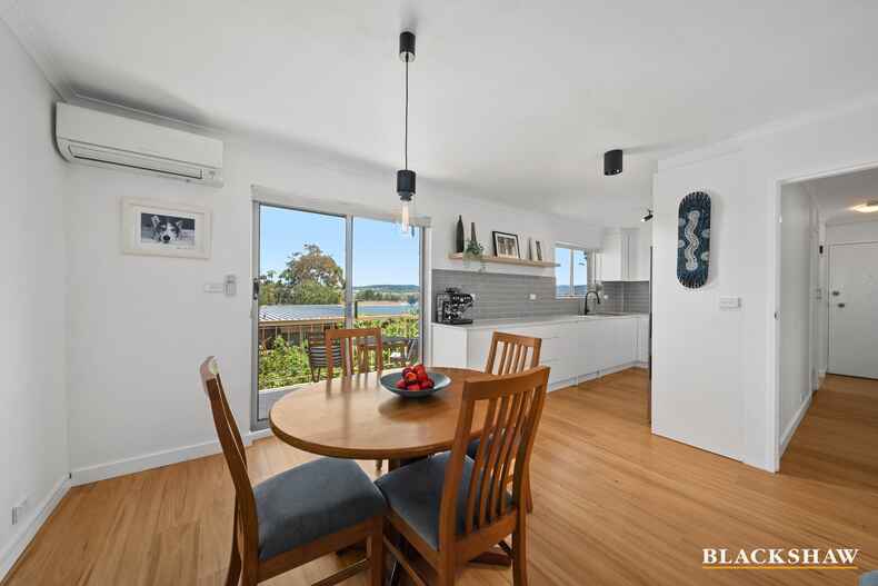 8/3-5 Davison Street Crestwood