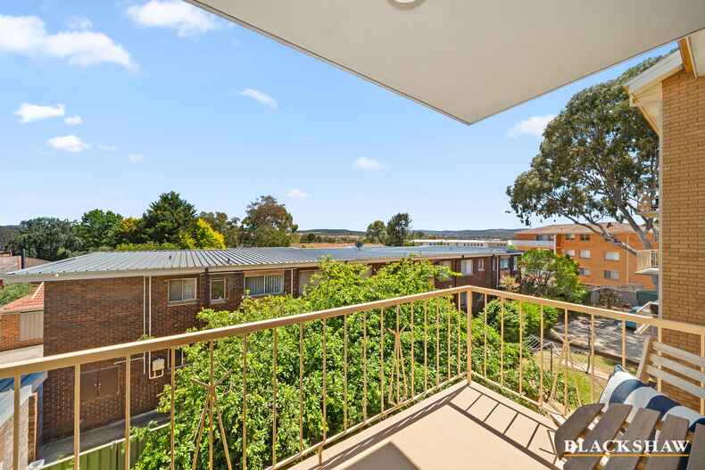 8/3-5 Davison Street Crestwood