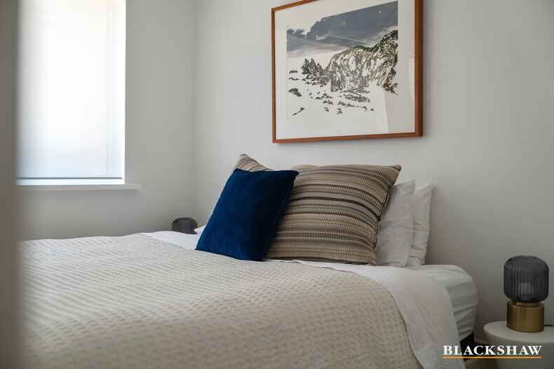 8/3-5 Davison Street Crestwood