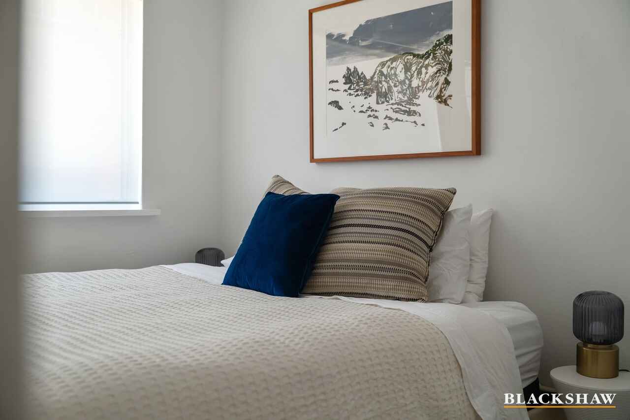 8/3-5 Davison Street Crestwood