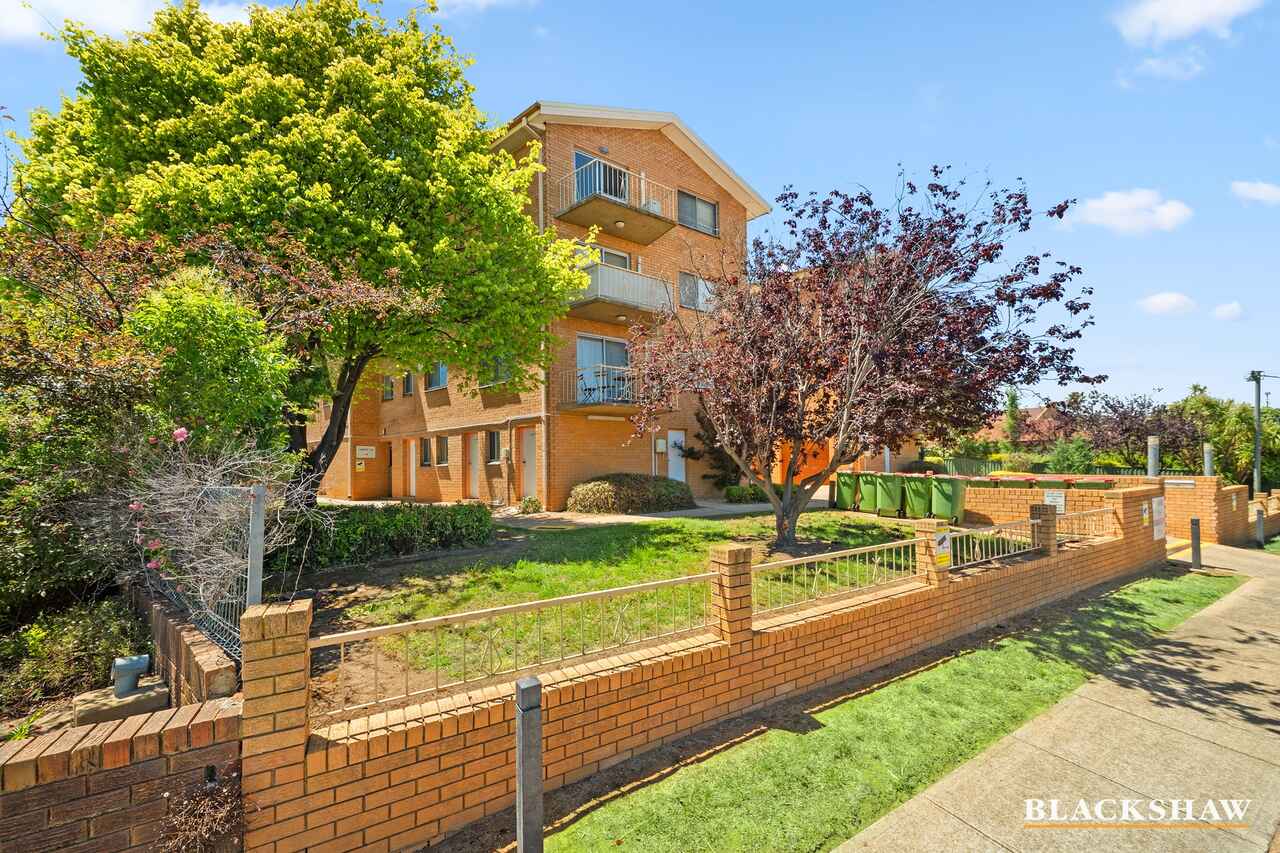 8/3-5 Davison Street Crestwood