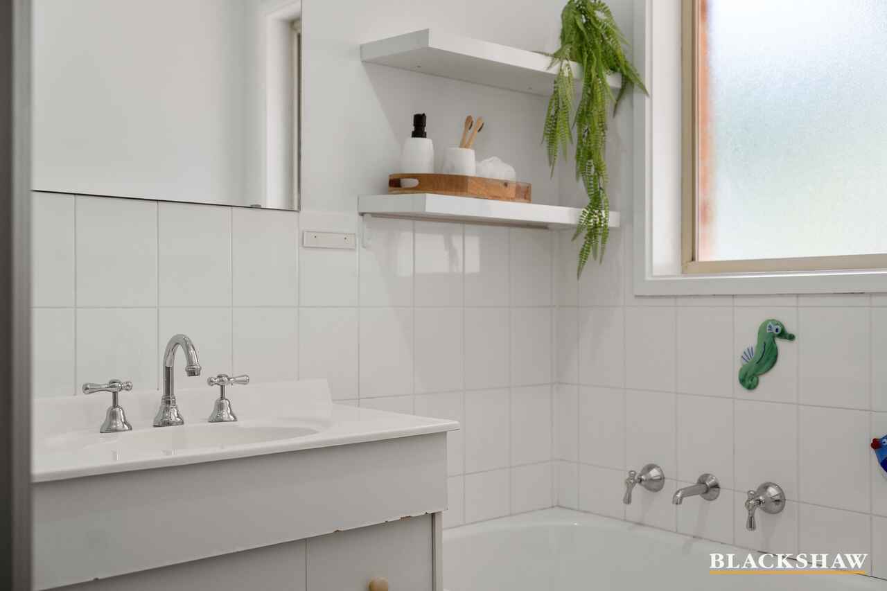 33/41 Ern Florence Crescent Theodore