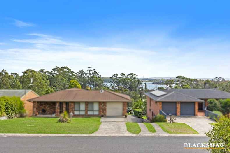 15 Dell Parade Moruya Heads