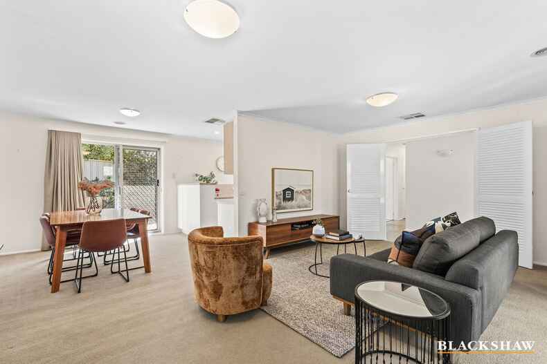 54 Namatjira Drive Stirling